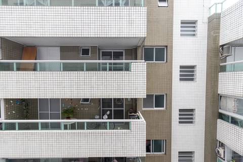 Fotografia Imobiliária de um apartamento novo para aluguel. Fotografia profissional por Fernando Freire, especialista em Airbnb e Booking.  Foto interna do apartamento.'