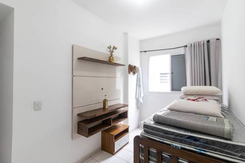 Fotografia Imobiliária de um apartamento novo para aluguel. Fotografia profissional por Fernando Freire, especialista em Airbnb e Booking.  Foto interna do apartamento.'