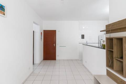 Fotografia Imobiliária de um apartamento novo para aluguel. Fotografia profissional por Fernando Freire, especialista em Airbnb e Booking.  Foto interna do apartamento.'