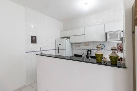 Fotografia Imobiliária de um apartamento novo para aluguel. Fotografia profissional por Fernando Freire, especialista em Airbnb e Booking.  Foto interna do apartamento.'