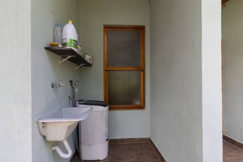 Casa de Temporada em Guaratuba - fotografia imobiliaria profissional para airbnb e booking de uma casa em bertioga por fernando freire fotografo de imoveis baixada santista e praia'