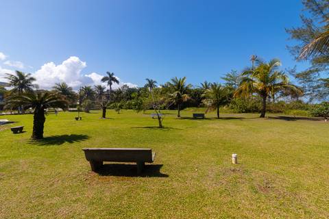Casa de Temporada em Guaratuba - fotografia imobiliaria profissional para airbnb e booking de uma casa em bertioga por fernando freire fotografo de imoveis baixada santista e praia'