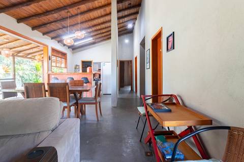 Casa de Temporada em Guaratuba - fotografia imobiliaria profissional para airbnb e booking de uma casa em bertioga por fernando freire fotografo de imoveis baixada santista e praia'