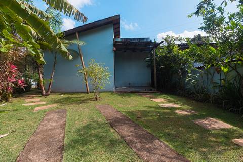 Casa de Temporada em Guaratuba - fotografia imobiliaria profissional para airbnb e booking de uma casa em bertioga por fernando freire fotografo de imoveis baixada santista e praia'