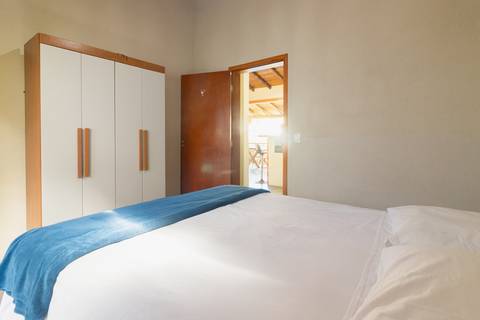 Casa de Temporada em Guaratuba - fotografia imobiliaria profissional para airbnb e booking de uma casa em bertioga por fernando freire fotografo de imoveis baixada santista e praia'