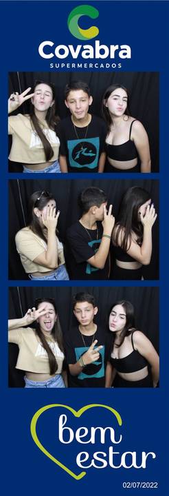 cabine de foto itatiba totem de fotos foto divertida'