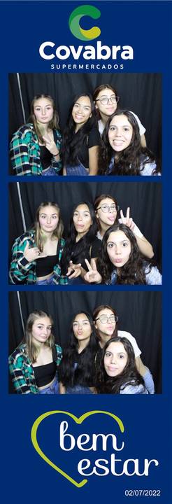 cabine de foto itatiba totem de fotos foto divertida'