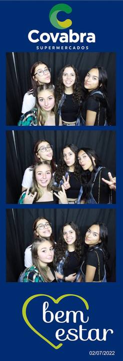 cabine de foto itatiba totem de fotos foto divertida'