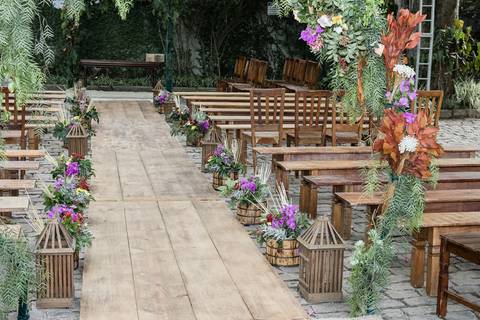 decoração cerimonia de casamento campo'