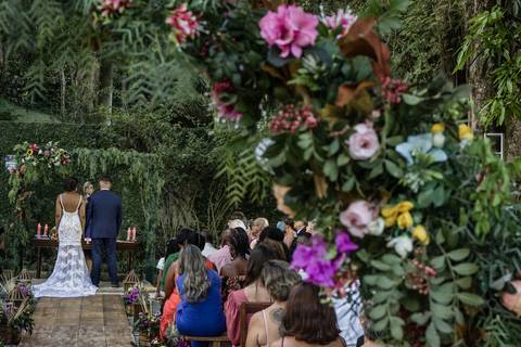 casal noivos altar chacara vilha velha casamento campo itatiba sp casamento fotografo itatiba julio akio hida retratos foto e video '