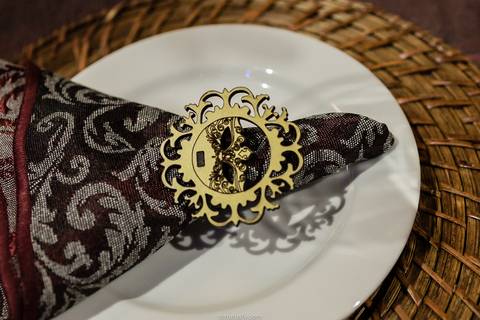 detalhe guardanapo sobre o prato decoração 15 anos itatiba ec fotografo itatiba'