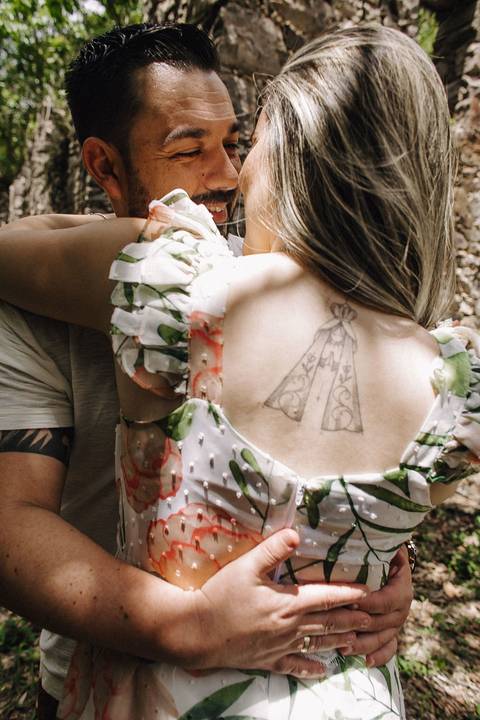 Ensaio pre wedding em jundiai retratosfv se beijando'