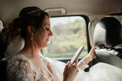 noiva no carro preparação noiva casamento lindo em itatiba casando em itatiba casando morungaba'