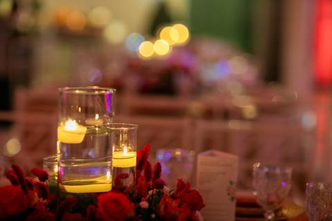 detalhes velas mesa'
