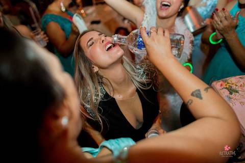 casal mesa de bolo c.e.e cem morungaba casamento dancando'