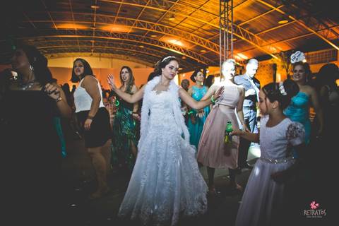 noiva dancando c.e.m morungaba sp '