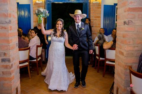 entrada dos noivos villa bela eventos vinhedo'