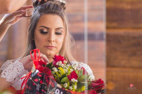 finalizando cabelo da noiva casamento campo itatiba foto fotografo retratos video interior sp rustico lindo fazenda ideias julio akio '