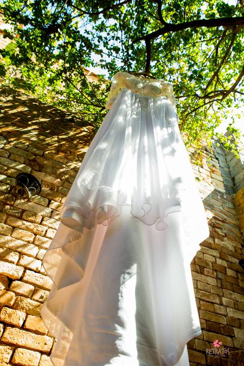 vestido pendurado arvore casamento campo itatiba foto fotografo retratos video interior sp rustico lindo fazenda ideias julio akio '