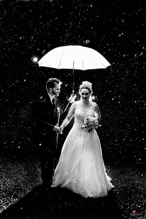 noiva altar igreja santo antonio foto fotografo de casamento itatiba sp interior video de casamento foto  make noiva noivo entrando filho igreja'