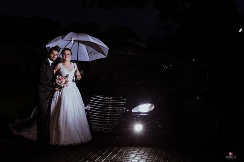 noiva altar igreja santo antonio foto fotografo de casamento itatiba sp interior video de casamento foto  make noiva noivo entrando filho igreja'