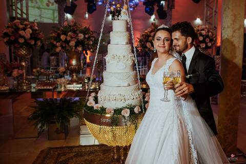 noiva altar igreja santo antonio foto fotografo de casamento itatiba sp interior video de casamento foto  make noiva noivo entrando filho igreja'