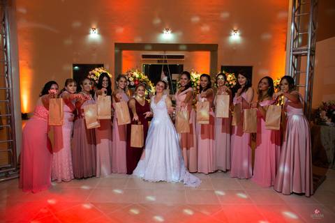 noiva altar igreja santo antonio foto fotografo de casamento itatiba sp interior video de casamento foto  make noiva noivo entrando filho igreja'