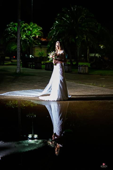 noiva mão ombro foto casal de noivos praça dos italianos morungaba sp fotografo interior'