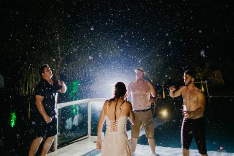 noiva pulando piscina casamento real lindo casamento interior sp itatiba interior fotografo de '