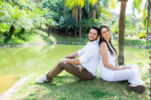 ensaio pre casamento jundiai jardim botanico foto linda e romantica diferente e animada fotografo itatiba jundiai reagião'
