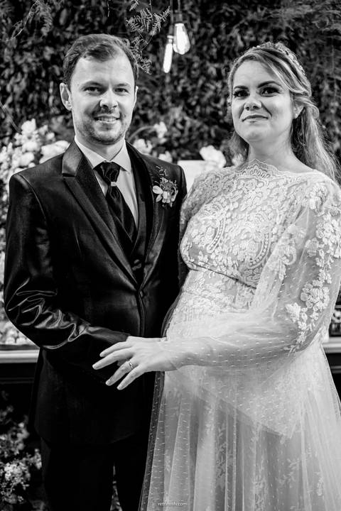 casal na mesa do bolo linda da ana del nero itatiba sp interior rustico lindo'