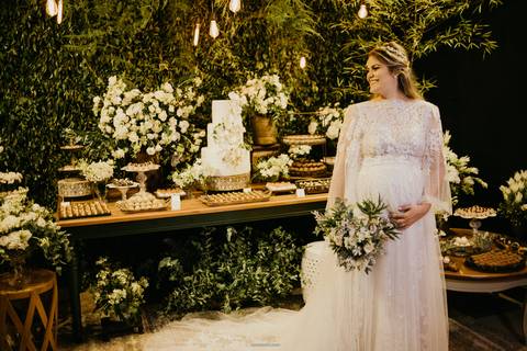 casal na mesa do bolo linda da ana del nero itatiba sp interior rustico lindo'