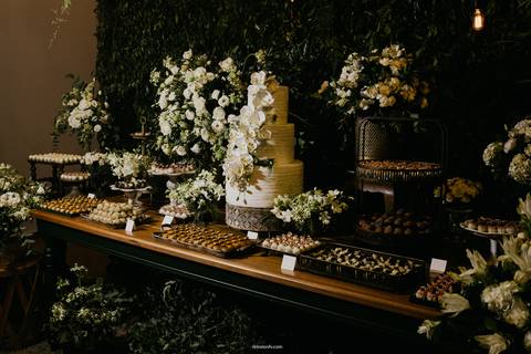 ideias de apresentação de docinhos de casamento rustico lindo'