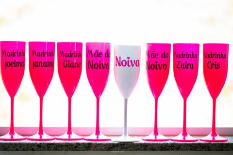 copos personalizados noiva e madrinhas'