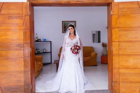 noiva saindo da preparacao noiva diva durando o making of retratos itatiba foto e video'