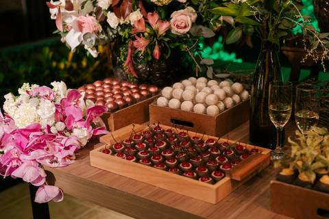 doces finos bem casados'