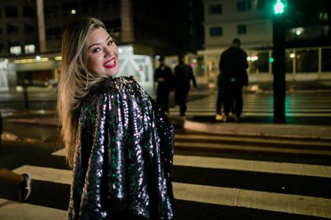 ensaio debutante na av paulista lindo pre 15'