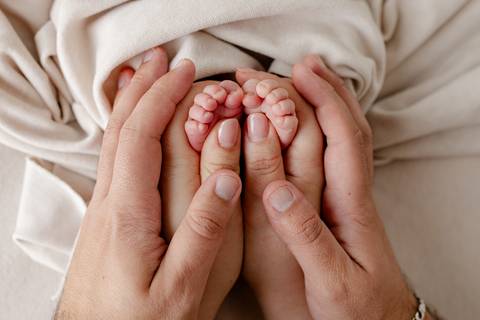 sessão fotografias, sessão infantil, fotografia de crianças, newborn, fotógrafo coimbra, grávida, fotografia newborn, acompanhamento, infantil, smash the cake, fotografias de crianças, foto bebés, 3 meses, 6 meses, 9 meses, foto grávida'