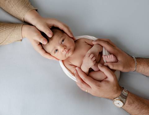sessão fotografias, sessão infantil, fotografia de crianças, newborn, fotógrafo coimbra, grávida, fotografia newborn, acompanhamento, infantil, smash the cake, fotografias de crianças, foto bebés, 3 meses, 6 meses, 9 meses, foto grávida'