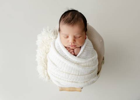 sessão fotografias, sessão infantil, fotografia de crianças, newborn, fotógrafo coimbra, grávida, fotografia newborn, acompanhamento, infantil, smash the cake, fotografias de crianças, foto bebés, 3 meses, 6 meses, 9 meses, foto grávida'