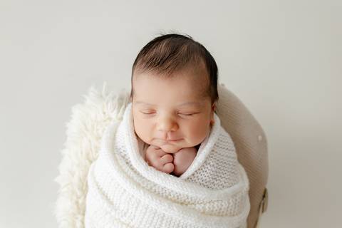 sessão fotografias, sessão infantil, fotografia de crianças, newborn, fotógrafo coimbra, grávida, fotografia newborn, acompanhamento, infantil, smash the cake, fotografias de crianças, foto bebés, 3 meses, 6 meses, 9 meses, foto grávida'