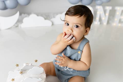 sessão fotografias, sessão infantil, fotografia de crianças, newborn, fotógrafo coimbra, grávida, fotografia newborn, acompanhamento, infantil, smash the cake, fotografias de crianças, foto bebés, 3 meses, 6 meses, 9 meses, foto grávida'