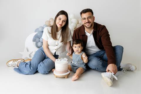 sessão fotografias, sessão infantil, fotografia de crianças, newborn, fotógrafo coimbra, grávida, fotografia newborn, acompanhamento, infantil, smash the cake, fotografias de crianças, foto bebés, 3 meses, 6 meses, 9 meses, foto grávida'