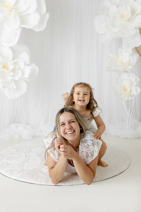 sessão fotografias, sessão infantil, fotografia de crianças, newborn, fotógrafo coimbra, grávida, fotografia newborn, acompanhamento, infantil, smash the cake, fotografias de crianças, foto bebés, 3 meses, 6 meses, 9 meses, foto grávida'