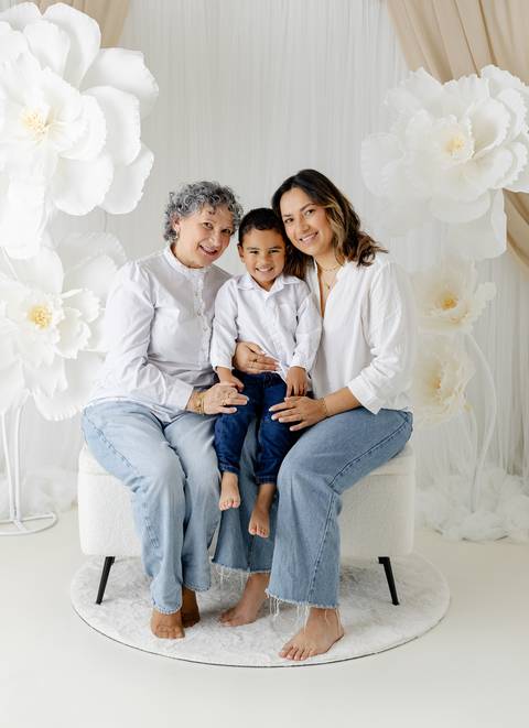 sessão fotografias, sessão infantil, fotografia de crianças, newborn, fotógrafo coimbra, grávida, fotografia newborn, acompanhamento, infantil, smash the cake, fotografias de crianças, foto bebés, 3 meses, 6 meses, 9 meses, foto grávida'