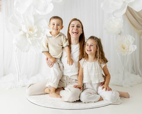 sessão fotografias, sessão infantil, fotografia de crianças, newborn, fotógrafo coimbra, grávida, fotografia newborn, acompanhamento, infantil, smash the cake, fotografias de crianças, foto bebés, 3 meses, 6 meses, 9 meses, foto grávida'