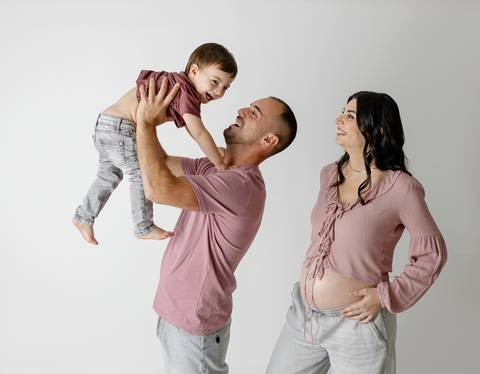 sessão fotografias, sessão infantil, fotografia de crianças, newborn, fotógrafo coimbra, grávida, fotografia newborn, acompanhamento, infantil, smash the cake, fotografias de crianças, foto bebés, 3 meses, 6 meses, 9 meses, foto grávida'