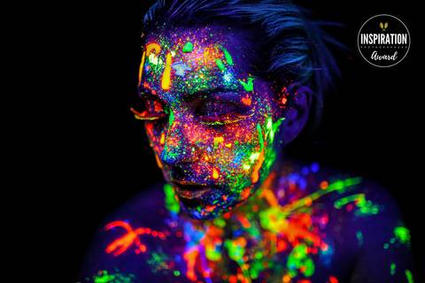 Foto premiada inspiration photographers, ensaio, ensaio feminino luz negra, ensaio feminino, 
Awarded photo - Portrait Awards 16 / 2022'