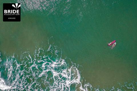 pre-wedding, drone, santa catarina, ensaio Renata e ricardo, foto premiada Bride Association, ensaio na praia, ensaio externo, pre-wedding na praia'