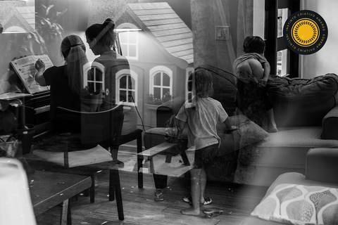 PETTER CAMPAGNA | Awarded photo - Instinto Criativo Awards / Familia 04 2023.jpg'